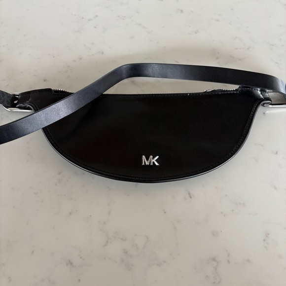 Michael Kors Reversible Crossbody Bag - Picture 2 of 7